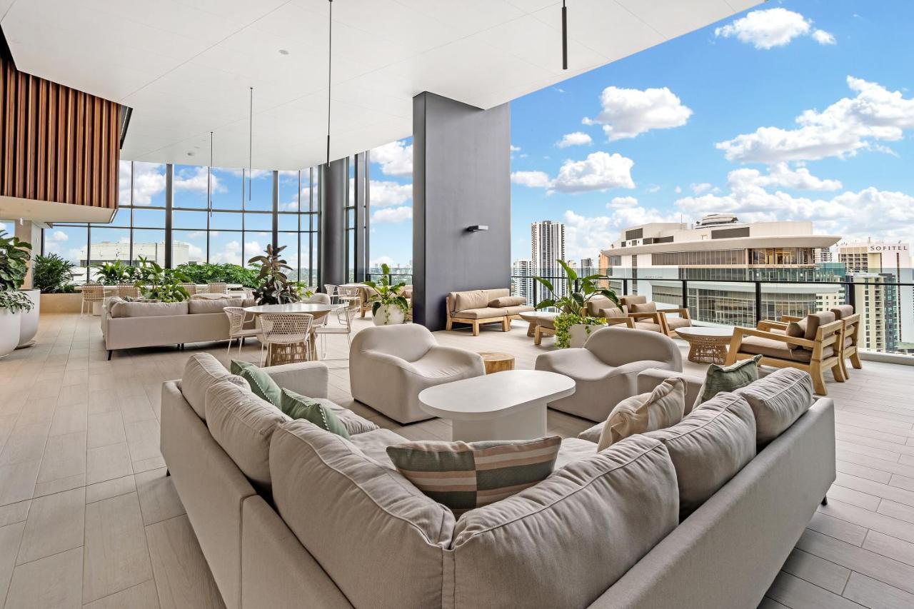Lamour Ocean View Apartment I In Casino Broadbeach - Free Parking-195Cm Gold Coast Exterior foto